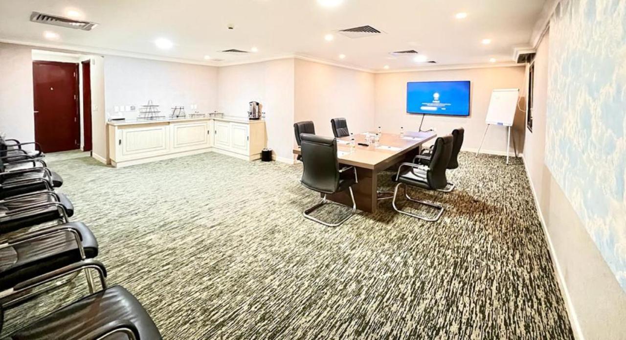 Al Jury Residence Hotel Suites Al Khobar Luaran gambar