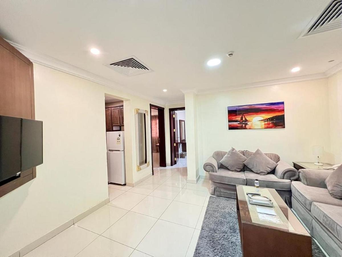 Al Jury Residence Hotel Suites Al Khobar Luaran gambar