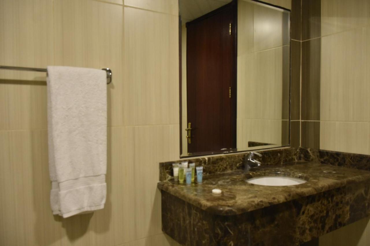 Al Jury Residence Hotel Suites Al Khobar Luaran gambar